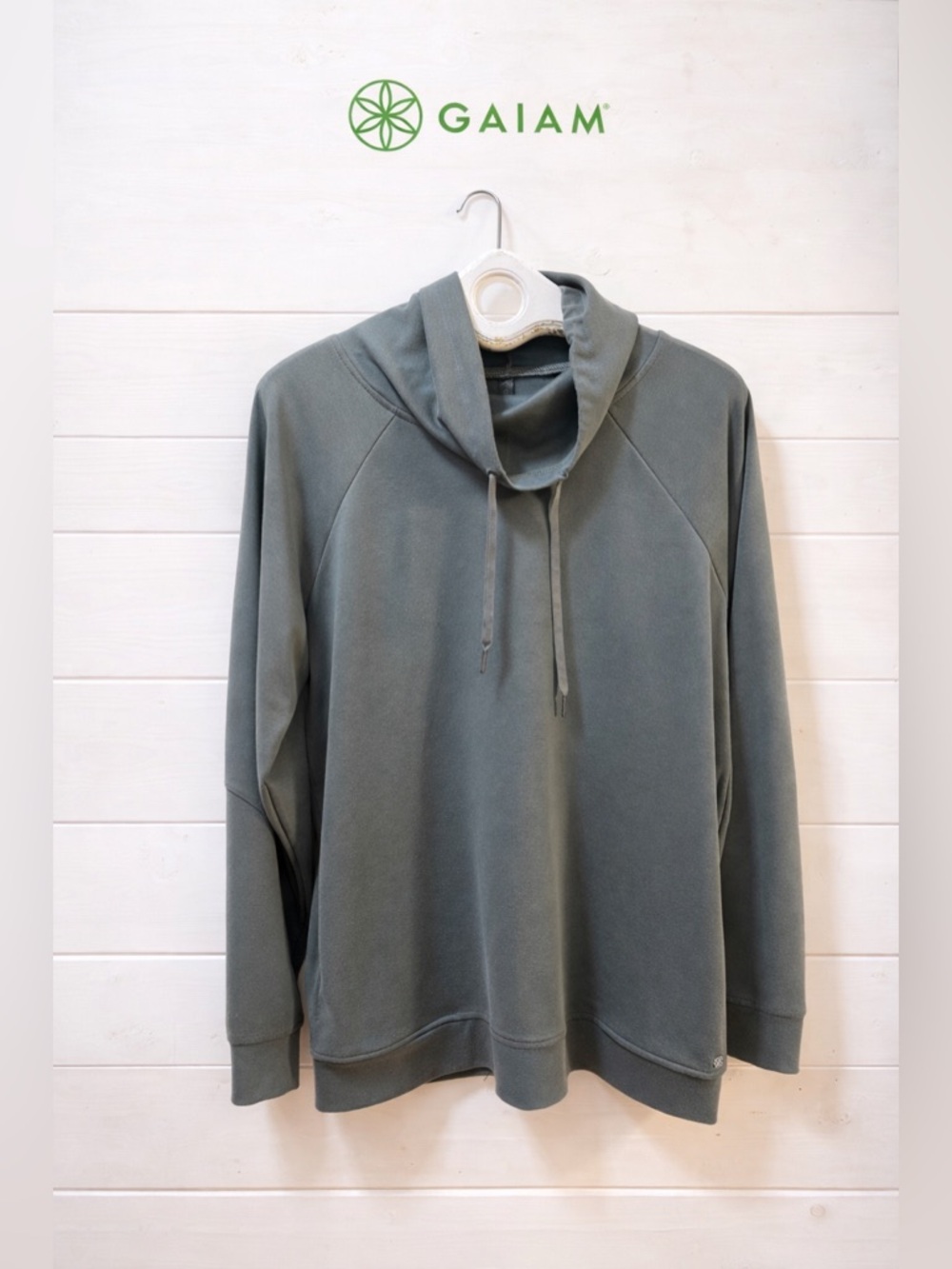 GAIAM Sage Green Hoodie XXL